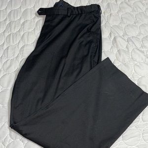 Size: 42/32 - Black Croft & Barrow dress pants